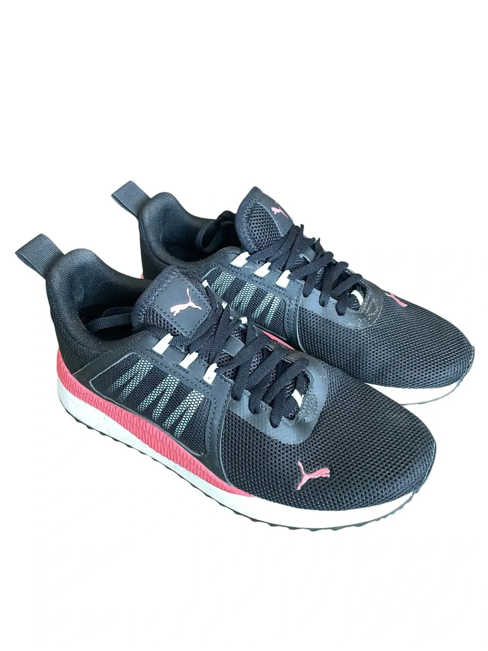 Puma Pacer Net Cage Size 6.5 Women's Black & Pink Sneakers